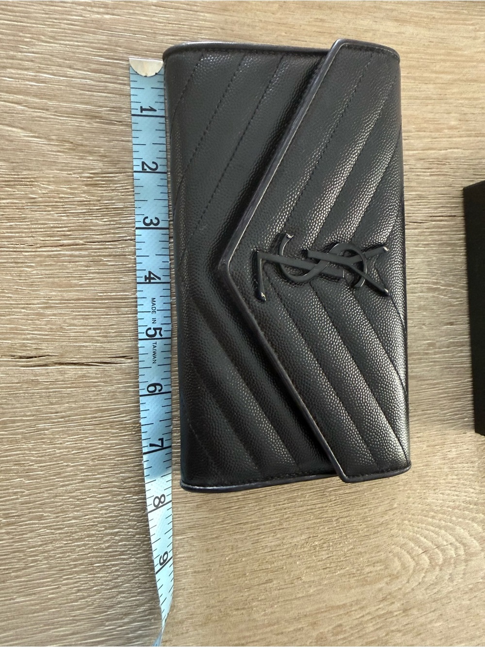 Saint Laurent Black Quilted Chevron Leather Envelope Clutch - Picture 8 of 11